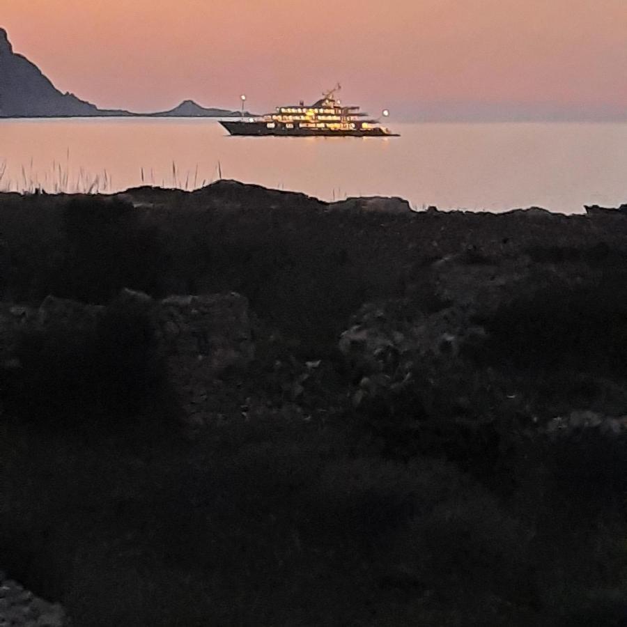Villa Oblo Favignana Exteriér fotografie